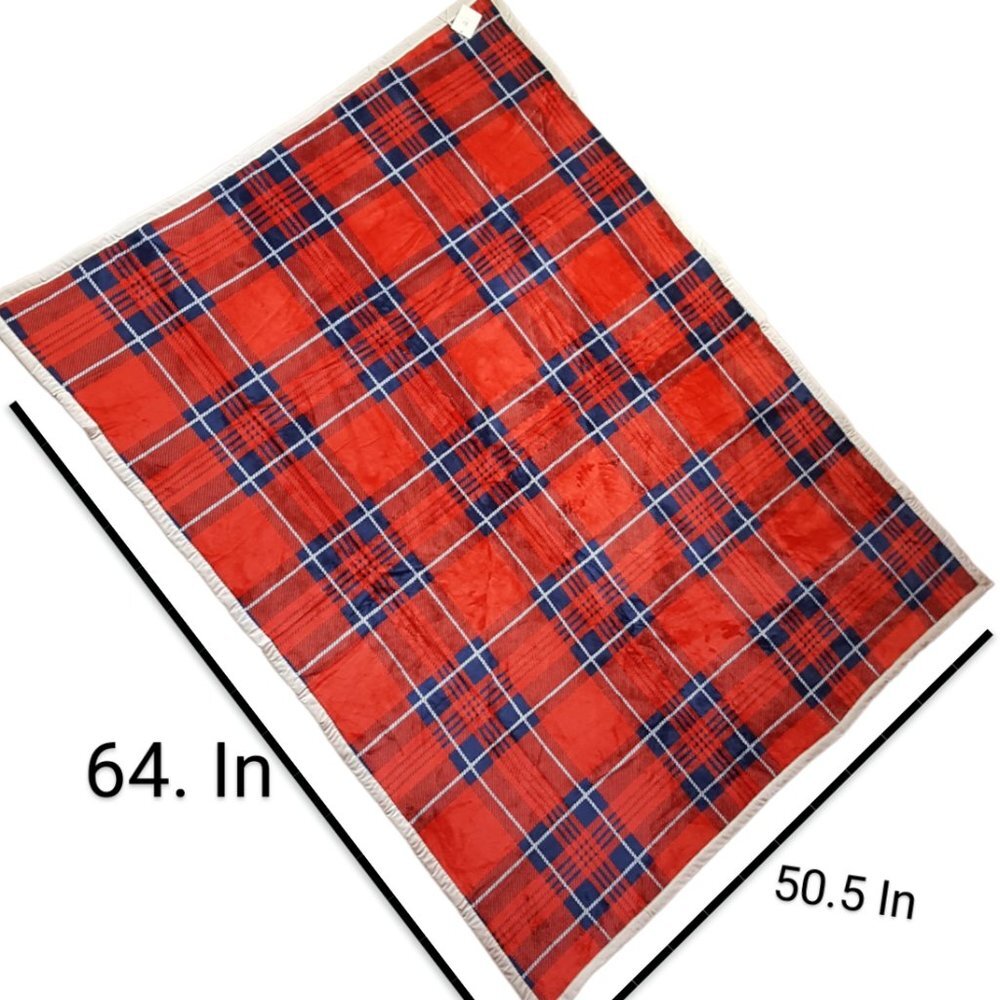 Blanket red white multi-purpose warm lining blanket couch bed, armchair - Picture 3 of 9